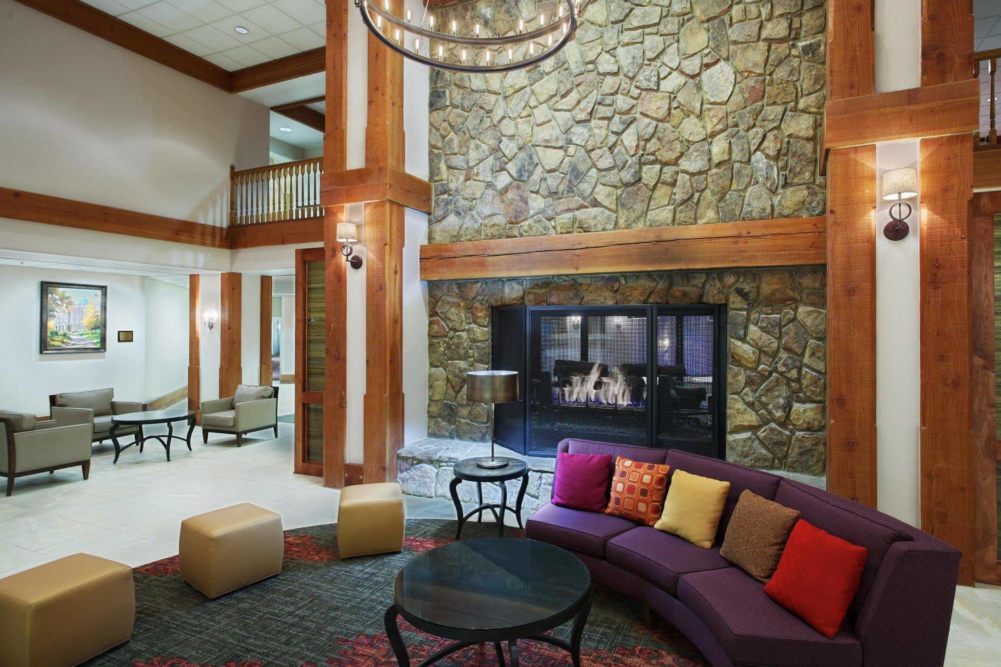 Hotel Fairfield & Crabtree Valley Raleigh